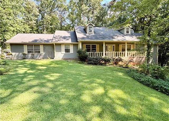 Property at 1125 Johnson Cir, Lawrenceville, GA 30046, 4 beds, 3 baths