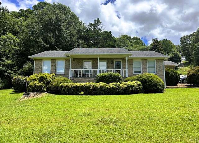 Property at 102 Lindsey Ct NE, Calhoun, GA 30701, 2 beds, 2 baths