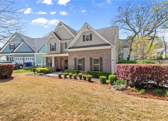 Property at 1830 Marietta Rd NW, Atlanta, GA 30318, 5 beds, 3.5 baths
