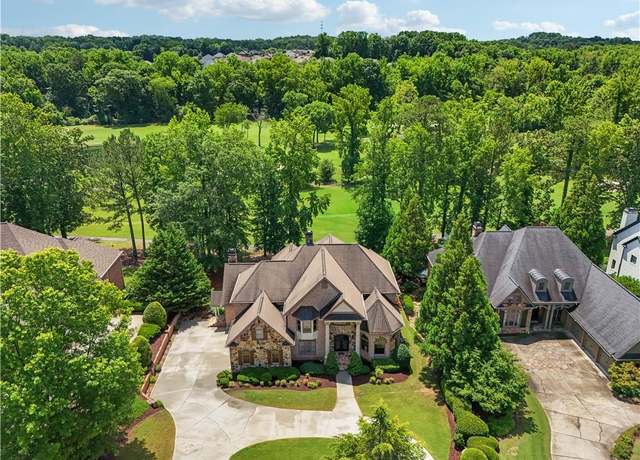 Property at 6935 Wakehurst Pl, Cumming, GA 30040, 5 beds, 5 baths