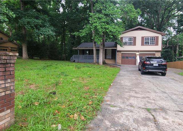 Property at 2035 Northland Dr, Lawrenceville, GA 30044, 3 beds, 2 baths
