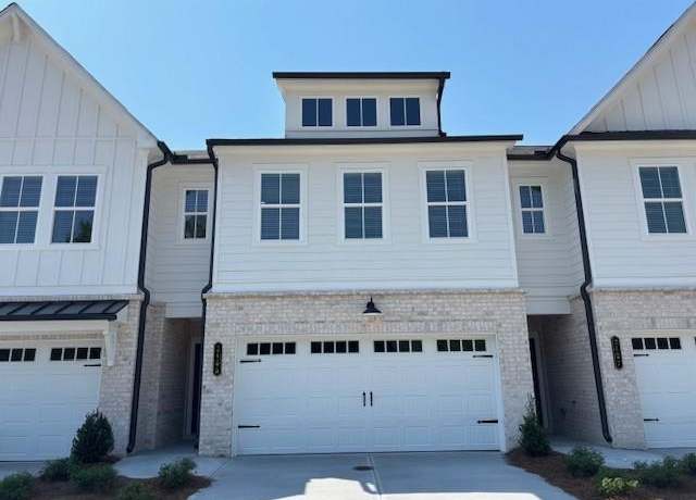 Property at 2405 Malster Ln, Lawrenceville, GA 30043, 3 beds, 2.5 baths