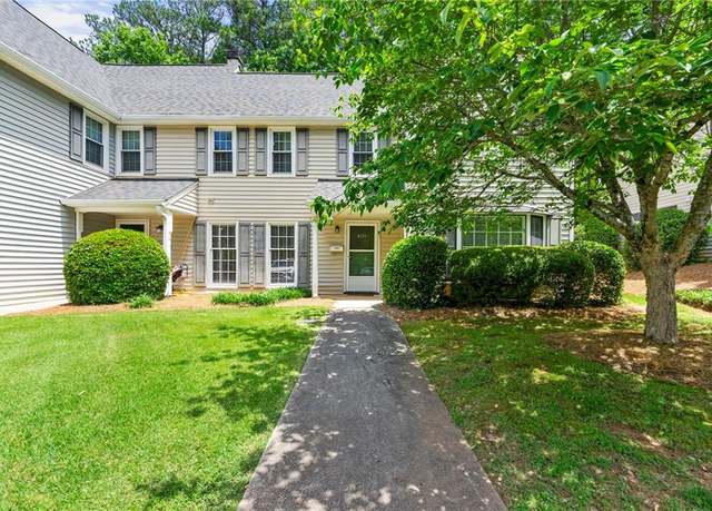 Property at 4131 N Gloucester Pl, Atlanta, GA 30341, 2 beds, 1.5 baths