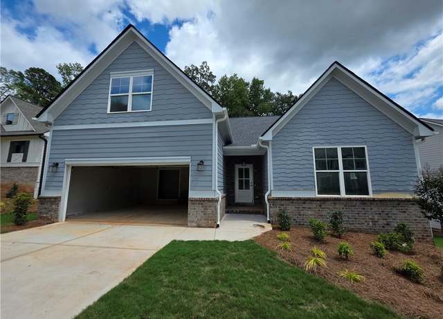Property at 4022 Links Blvd, Jefferson, GA 30549, 4 beds, 3 baths