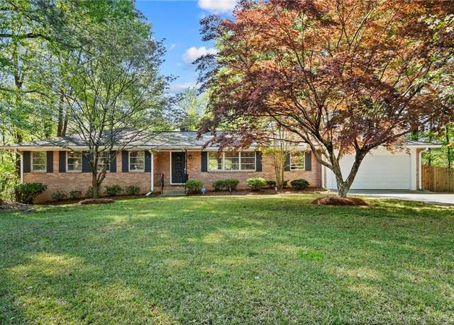 Property at 1618 Cooper Lake Rd SE, Smyrna, GA 30082, 3 beds, 3 baths