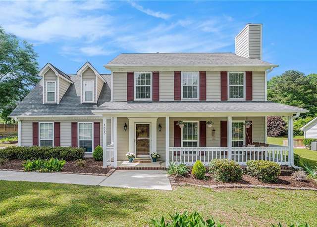 Property at 1625 Summit View Way, Snellville, GA 30078, 4 beds, 2.5 baths
