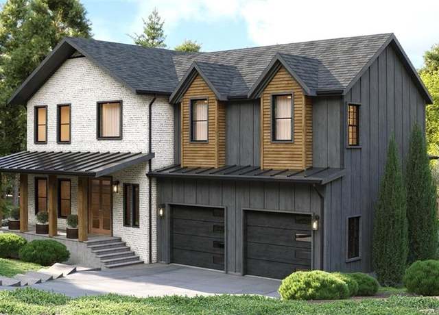Property at 132 Lakeshore Dr NE, Marietta, GA 30067, 8 beds, 7 baths