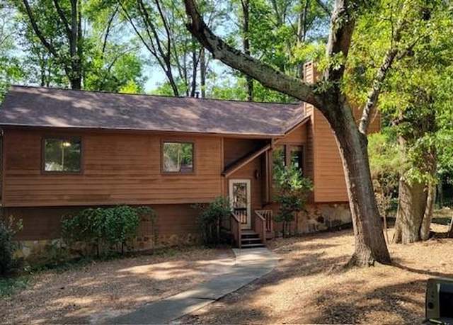 Property at 2763 Macby Walk, Marietta, GA 30066, 3 beds, 2 baths