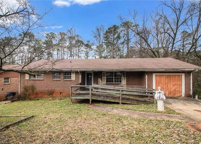 Property at 2807 Knollview Dr, Decatur, GA 30034, 3 beds, 1 bath
