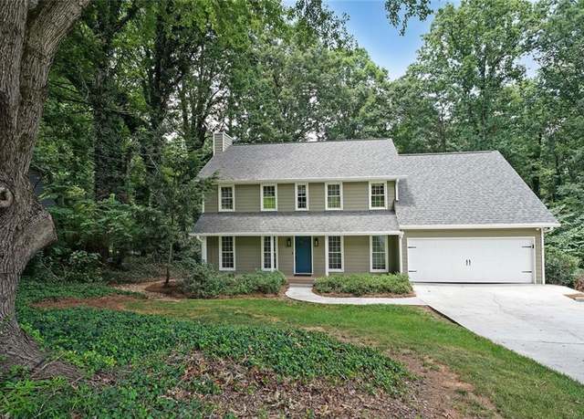 Property at 4803 Tarleton Dr SW, Lilburn, GA 30047, 4 beds, 2.5 baths