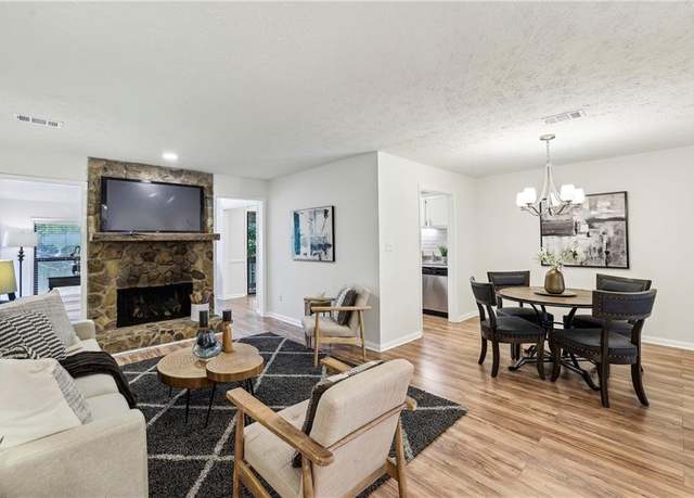 Property at 8740 Roswell Rd Unit 5G, Sandy Springs, GA 30350, 2 beds, 2 baths
