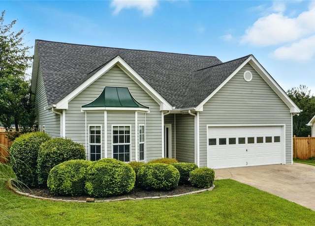 Property at 605 Spring Trl, Canton, GA 30115, 3 beds, 2 baths