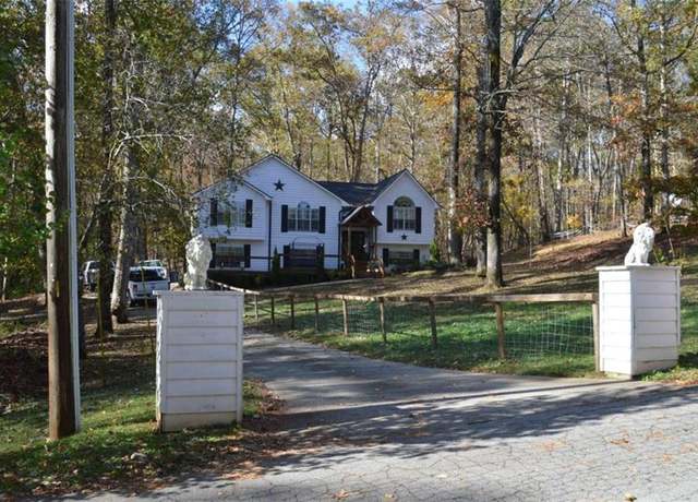 Property at 5673 Yorktown Rd, Douglasville, GA 30135, 4 beds, 3 baths