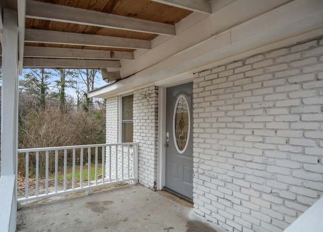 Property at 770 Mary Ln, Marietta, GA 30062, 2 beds, 1 bath