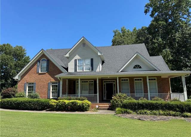 Property at 3805 Jones Creek Dr, Buford, GA 30519, 5 beds, 4.5 baths