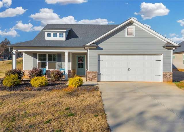 Property at 2954 Manley St, Carnesville, GA 30521, 3 beds, 2 baths