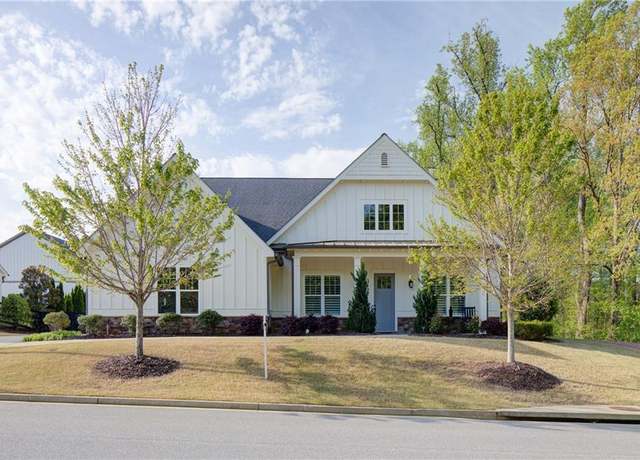 Property at 130 Waverly Dr, Alpharetta, GA 30004, 4 beds, 3.5 baths