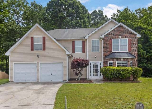 Property at 6032 Trotters Cir, Fairburn, GA 30213, 4 beds, 2 baths