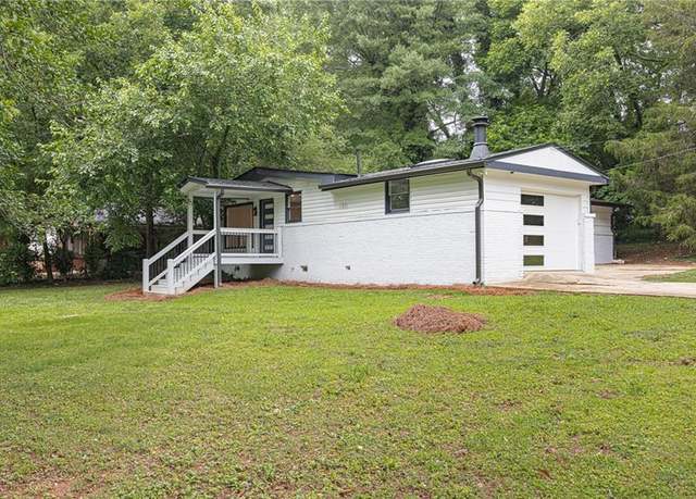 Property at 3042 Monterey Dr, Decatur, GA 30032, 3 beds, 2 baths