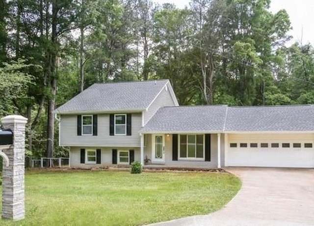 Property at 416 Bolijeri Blvd, Villa Rica, GA 30180, 4 beds, 3 baths