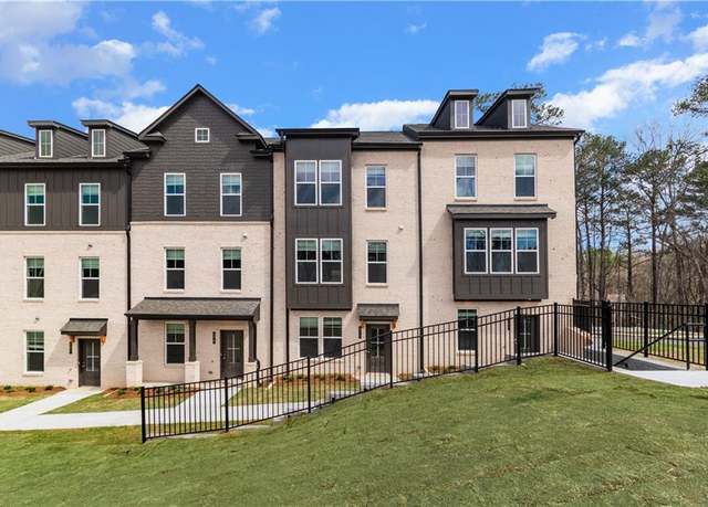 Property at 274 Daybreak Ln, Newnan, GA 30265, 3 beds, 2.5 baths