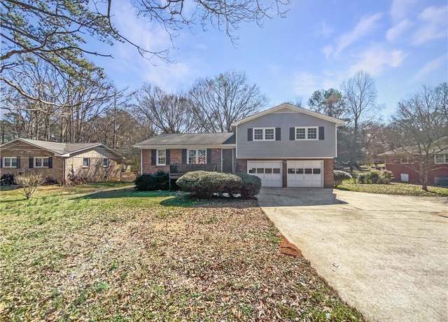 Property at 7648 Mount Zion Blvd, Jonesboro, GA 30236, 3 beds, 2 baths