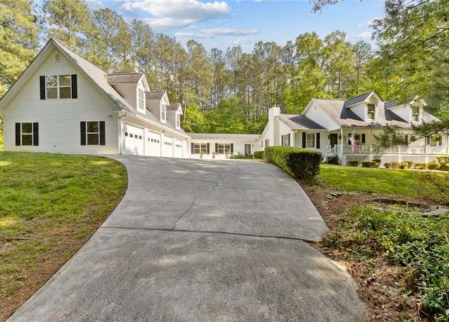 Property at 1981 Luke Edwards Rd, Dacula, GA 30019, 4 beds, 3.5 baths