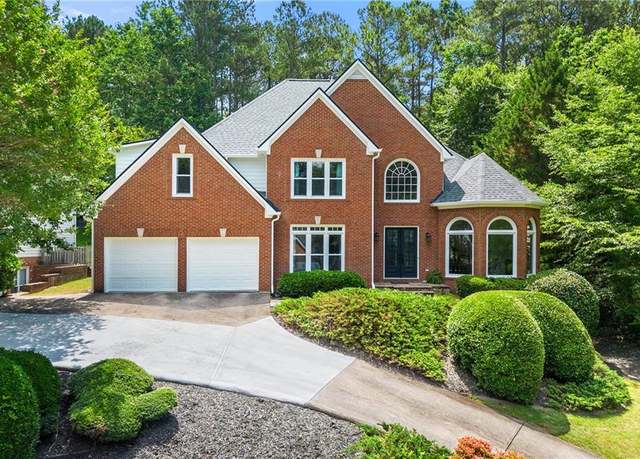 Property at 542 Fairway Dr, Woodstock, GA 30189, 4 beds, 3 baths