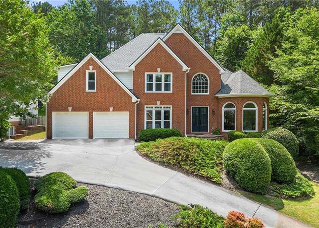 Property at 542 Fairway Dr, Woodstock, GA 30189, 4 beds, 3 baths