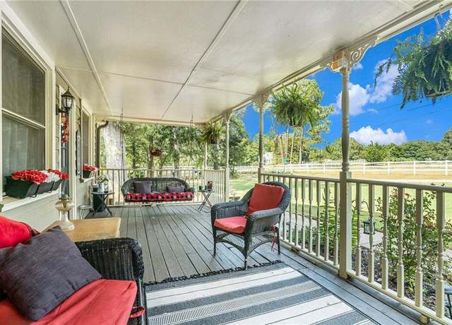 Property at 4656 Bryant Rd, Snellville, GA 30039, 4 beds, 3.5 baths