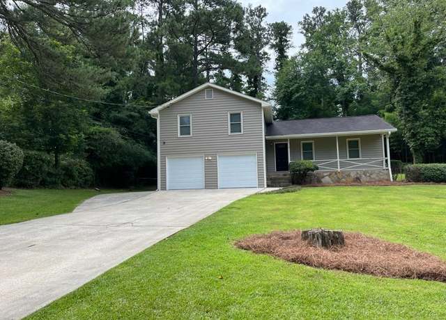 Property at 7562 Asbury Manor Dr, Lithonia, GA 30014, 3 beds, 2 baths