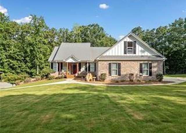 Property at 386 N Victoria Rd, Woodstock, GA 30189, 4 beds, 3 baths