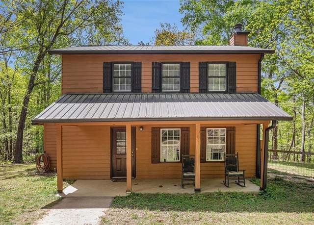 Property at 624 Ridge Ln, Lula, GA 30554, 3 beds, 2 baths