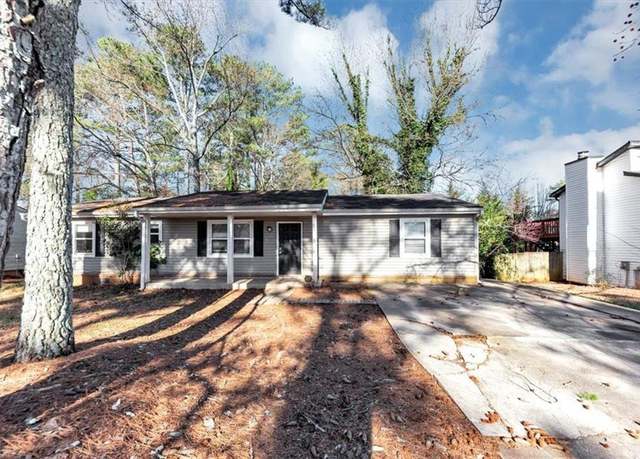 Property at 4275 Ridgetop Dr, Ellenwood, GA 30294, 3 beds, 3 baths