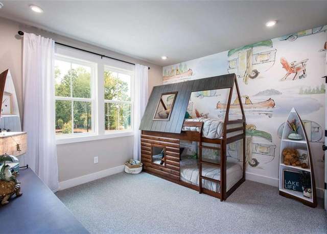 Property at 129 Henley St, Canton, GA 30114, 5 beds, 4 baths