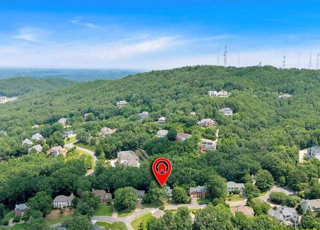 Property at 4403 Rosemary Ct NE, Marietta, GA 30066, 5 beds, 3.5 baths