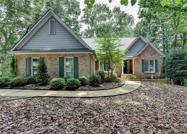 Property at 3230 Riverhill Ct, Cumming, GA 30041, 4 beds, 4 baths