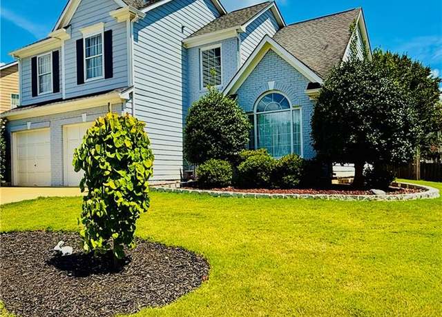 Property at 1020 Laurel Cove Dr, Snellville, GA 30078, 4 beds, 2.5 baths