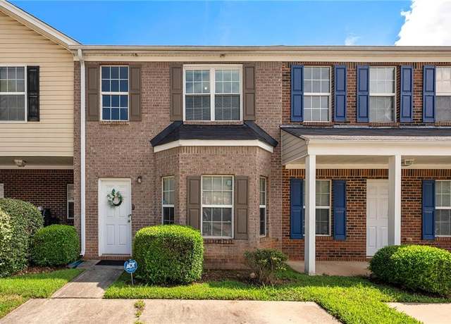 Property at 1552 Eastern Sunrise Ln, Decatur, GA 30034, 2 beds, 2.5 baths