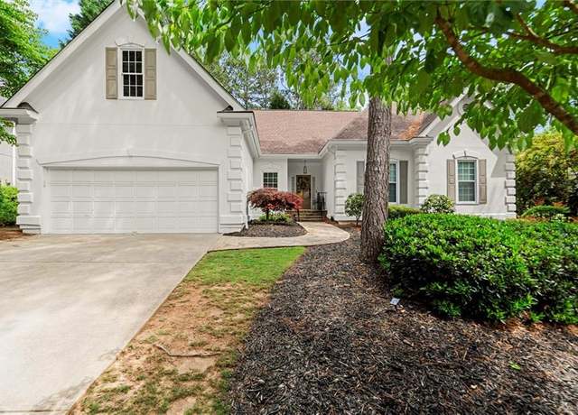 Property at 6250 Bannerhorn Run, Alpharetta, GA 30005, 3 beds, 2.5 baths