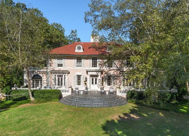 Property at 8 W Andrews Dr NW, Atlanta, GA 30305, 5 beds, 6.5 baths