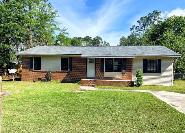 Property at 514 Giddens Dr, Nashville, GA 31639, 3 beds, 1 bath