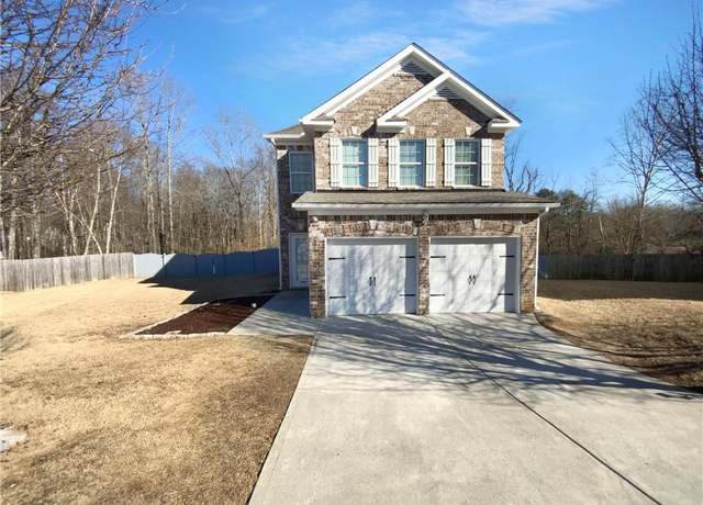 Property at 5735 Hedge Brook Dr, Cumming, GA 30028, 4 beds, 3 baths