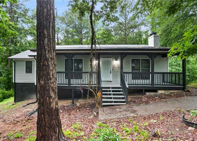 Property at 6032 Lakeshore Dr SE, Mableton, GA 30126, 4 beds, 2 baths