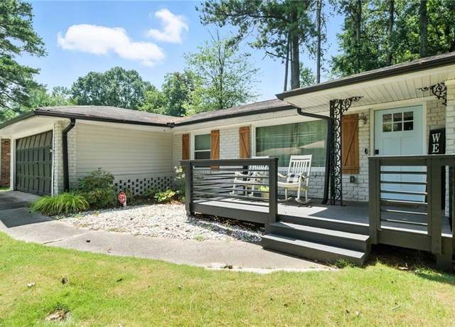 Property at 3331 Casa Linda Dr, Decatur, GA 30032, 4 beds, 2 baths