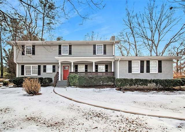 Property at 4071 Williamsburg Dr, Atlanta, GA 30337, 7 beds, 4 baths