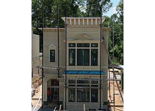 Property at 11863 Serenbe Ln, Chattahoochee Hills, GA 30268, 3 beds, 3.5 baths