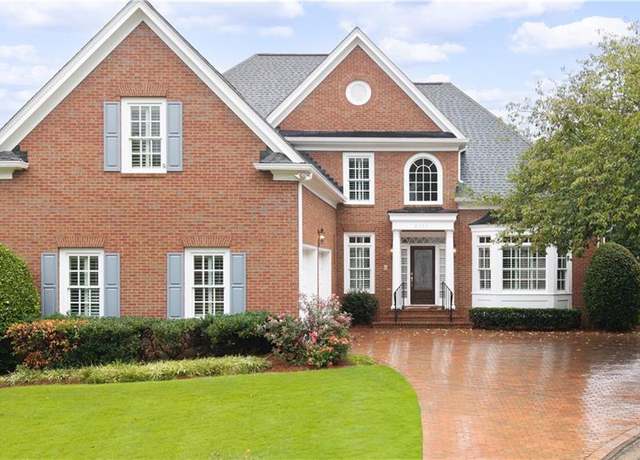 Property at 2293 Littlebrooke Trce, Dunwoody, GA 30338, 4 beds, 3.5 baths