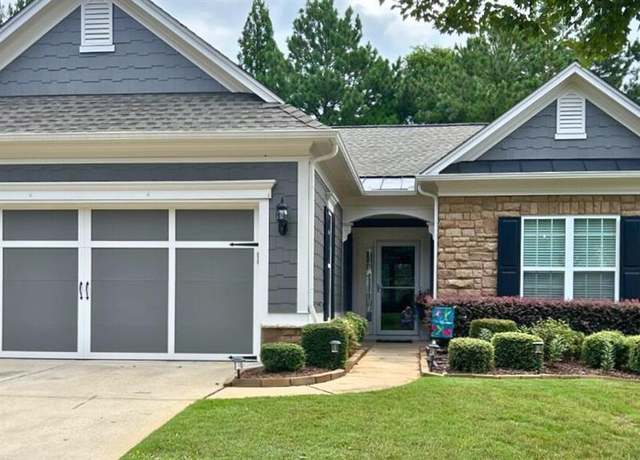 Property at 6443 Autumn Crest Ln, Hoschton, GA 30548, 2 beds, 2 baths