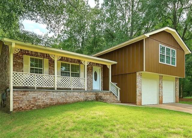 Property at 6219 Townsend Way, Riverdale, GA 30296, 4 beds, 2 baths